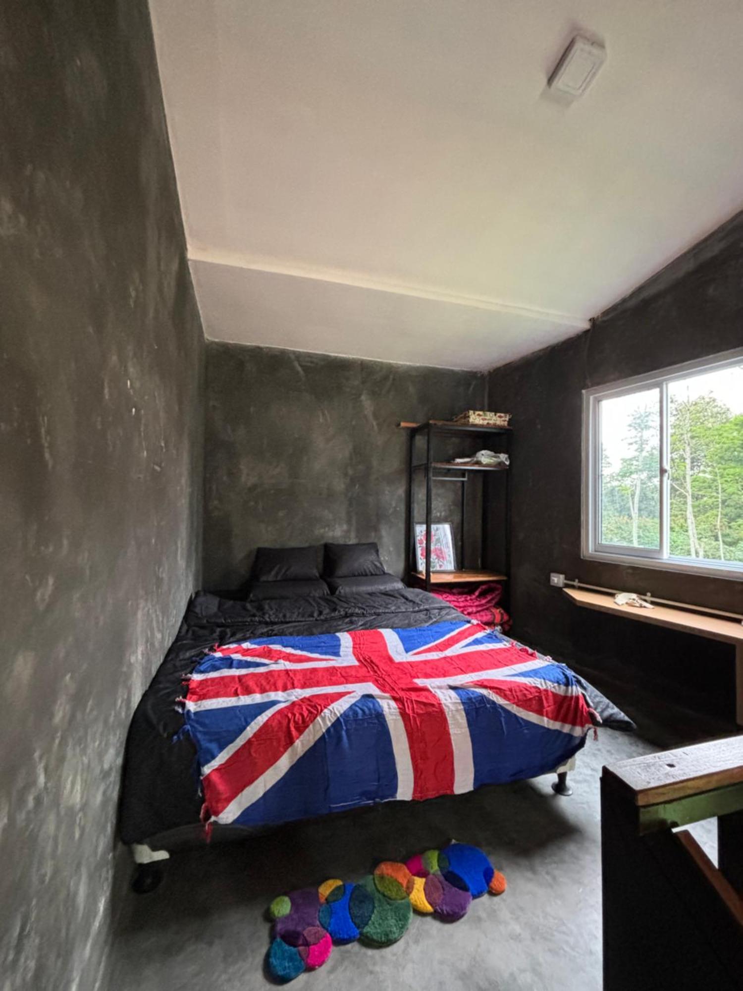 Mahat Guesthouse Wonosobo Eksteriør bilde